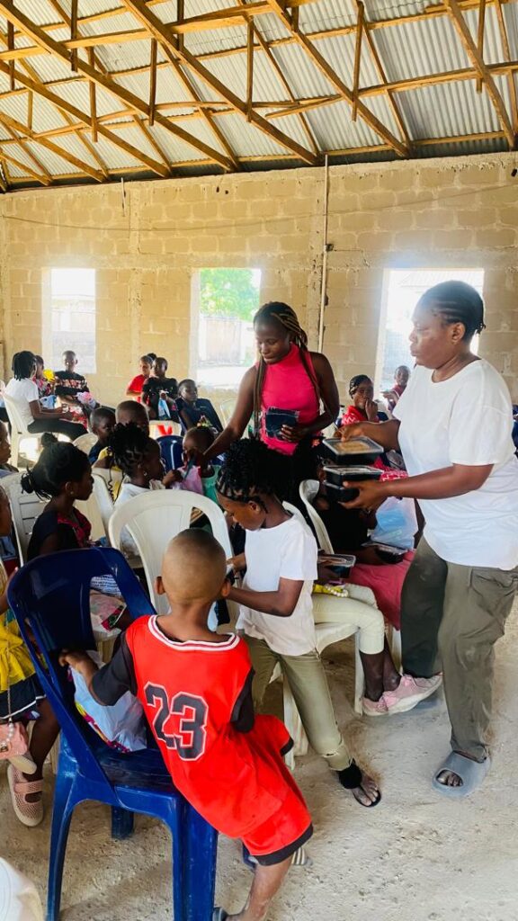 El-roi Odenigbo Foundation's Outreach to Yelwa Community in Yelwa Community, Nigeria - photo 5